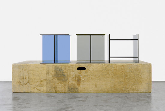 CT08 Vier Beistelltisch von Philipp Mainzer e15