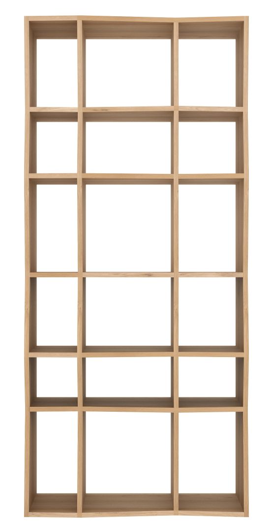 Ethnicraft Z Regal aus Eiche, modernes Bücherregal mit mehreren quadratischen Fächern für Wohnzimmer und Büro.