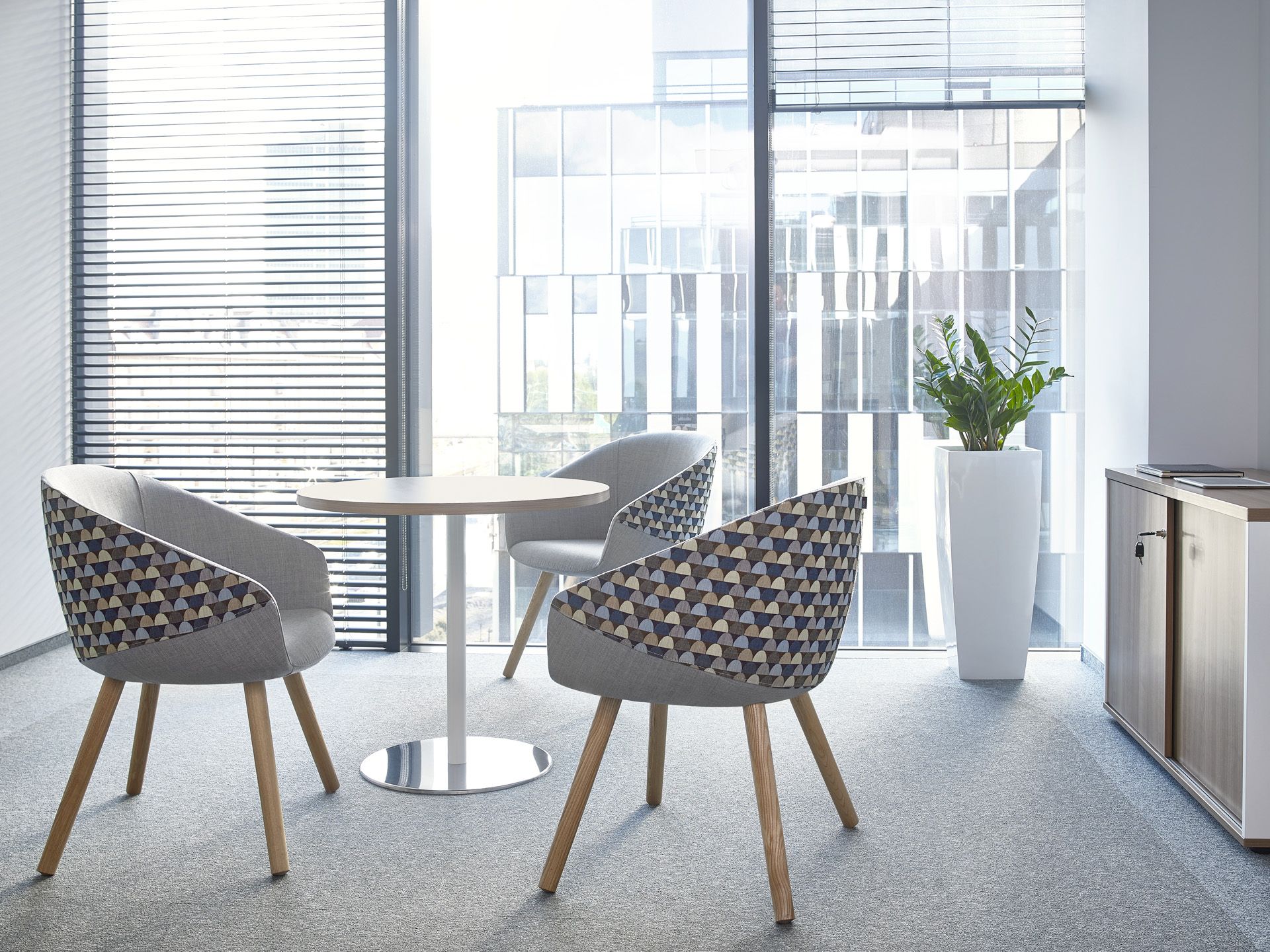 ox:co OX W 740 Konferenzsessel Bejot