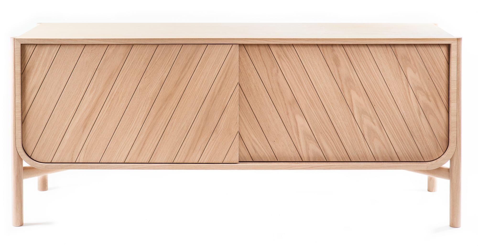 Marius Sideboard aus Eiche natur: Modernes Holz-Sideboard mit Schiebetüren und filigranem Design.
