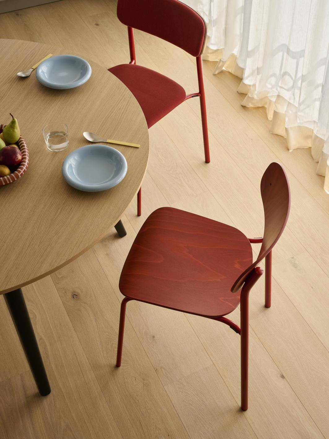 S 243 / S243 Stahlrohr Stuhl Thonet