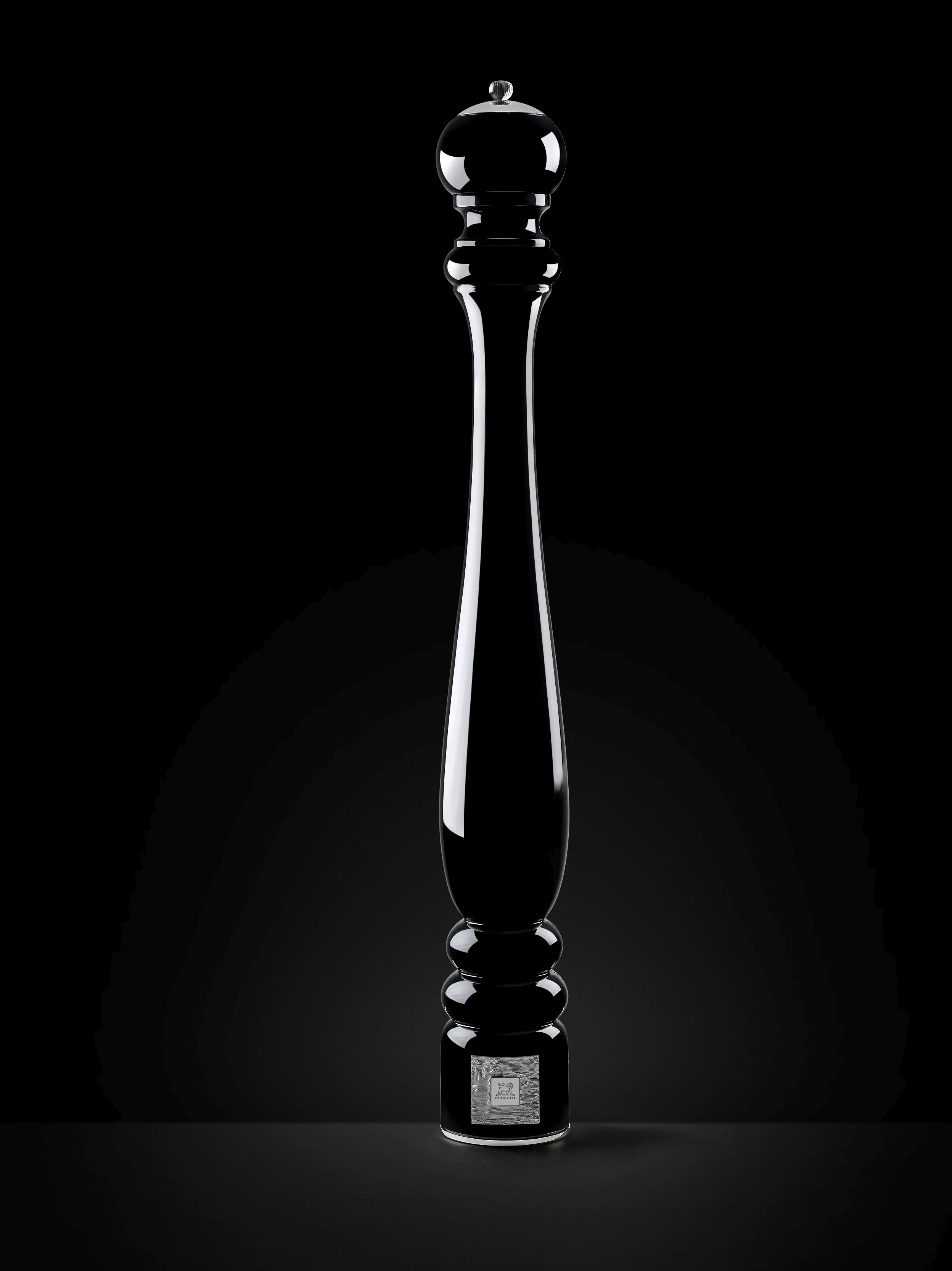 Schwarze Peugeot Pfeffermühle "Paris Prestige" in 110 cm Größe, elegant und hochwertig.