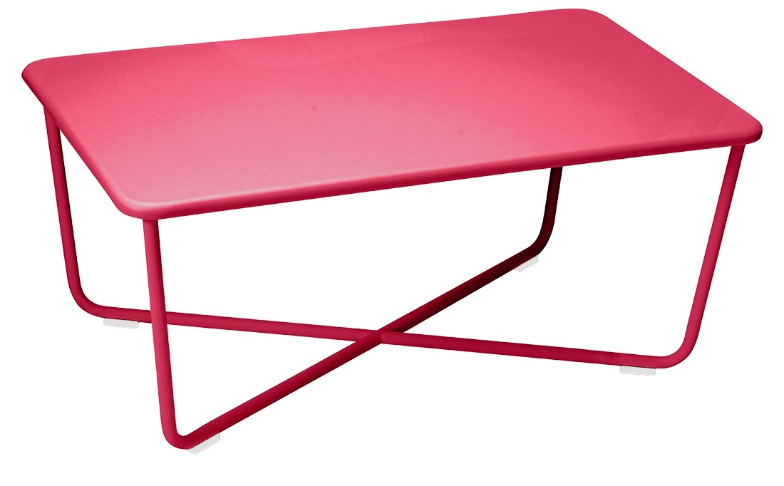 Pinker Croisette Outdoor Low Table von Fermob: Moderner, niedriger Gartentisch aus Metall für Terrasse und Balkon.