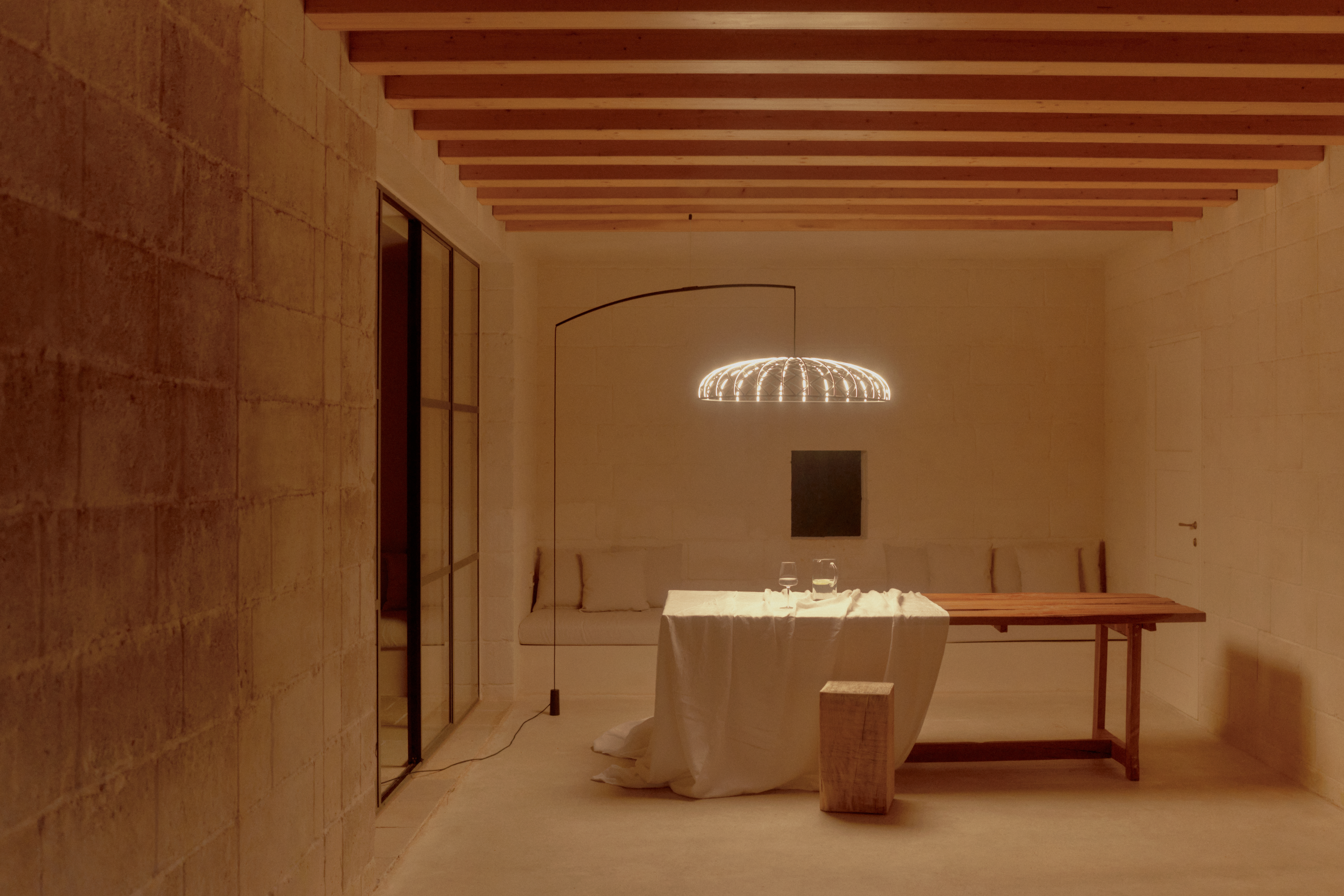 Skynest Motion Stehleuchte Blau Turmalin Flos