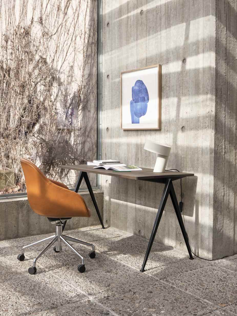 Slant Table lamp Tischleuchte Hay