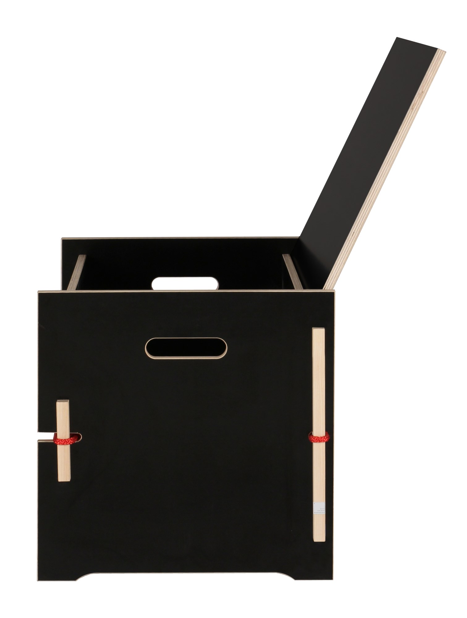 Trude Nils Holger Moormann