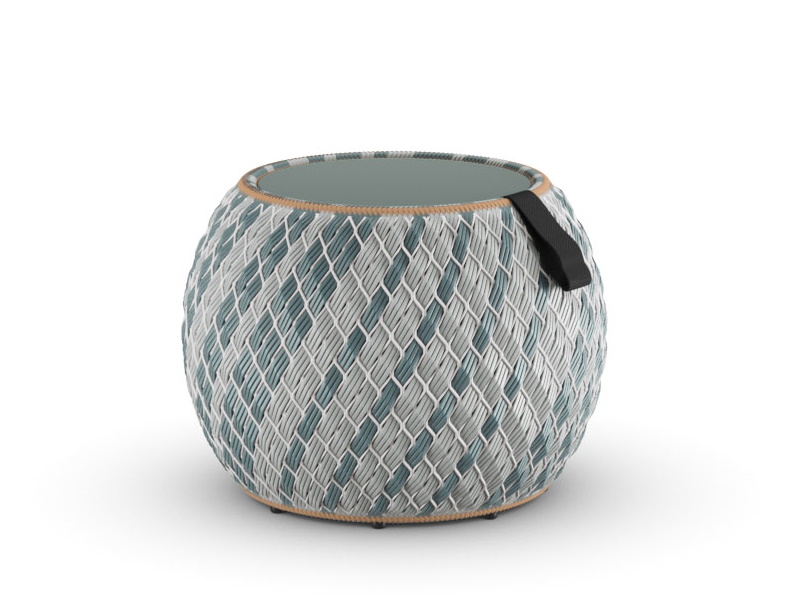 Dala Beistelltisch von Dedon: Runder Outdoor-Tisch aus geflochtenem Kunststoff mit Tragegriff.