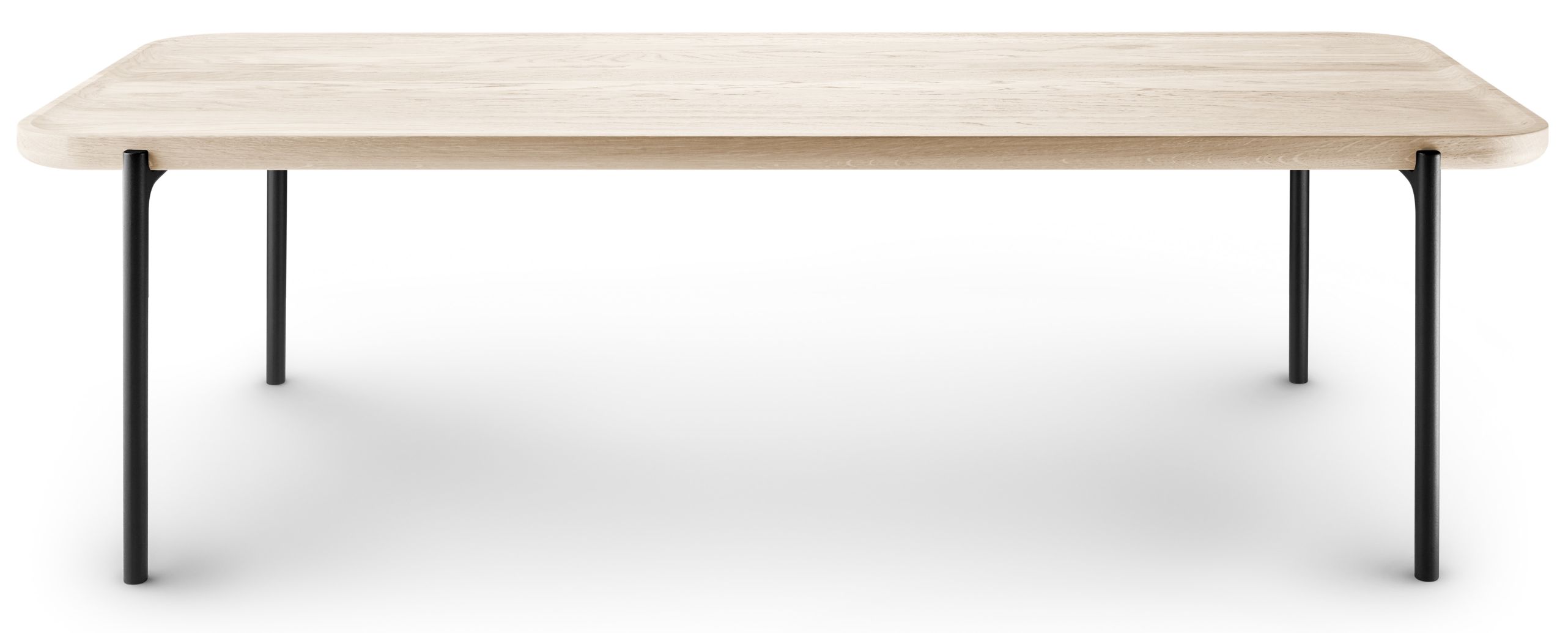 Savoye Tisch mit rechteckiger, weißer Eichenplatte und schwarzen Metallbeinen von Eva Solo.