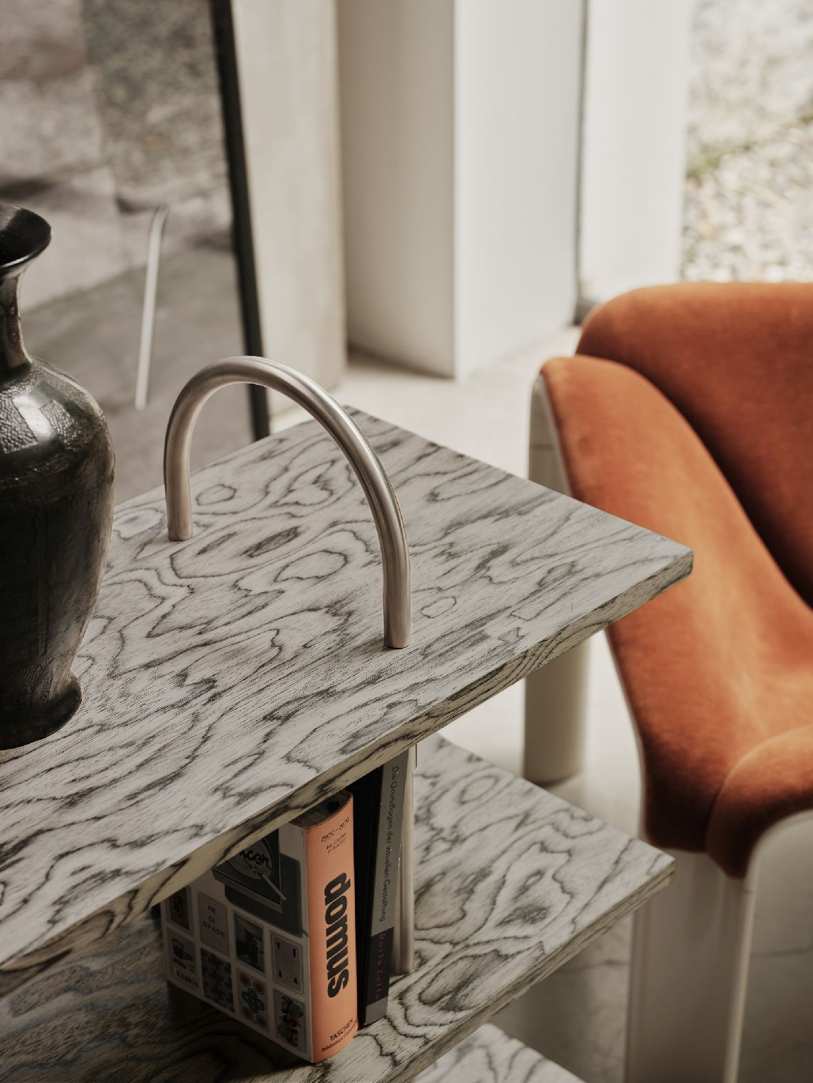 F300 Lounge Chair Sessel Gubi
