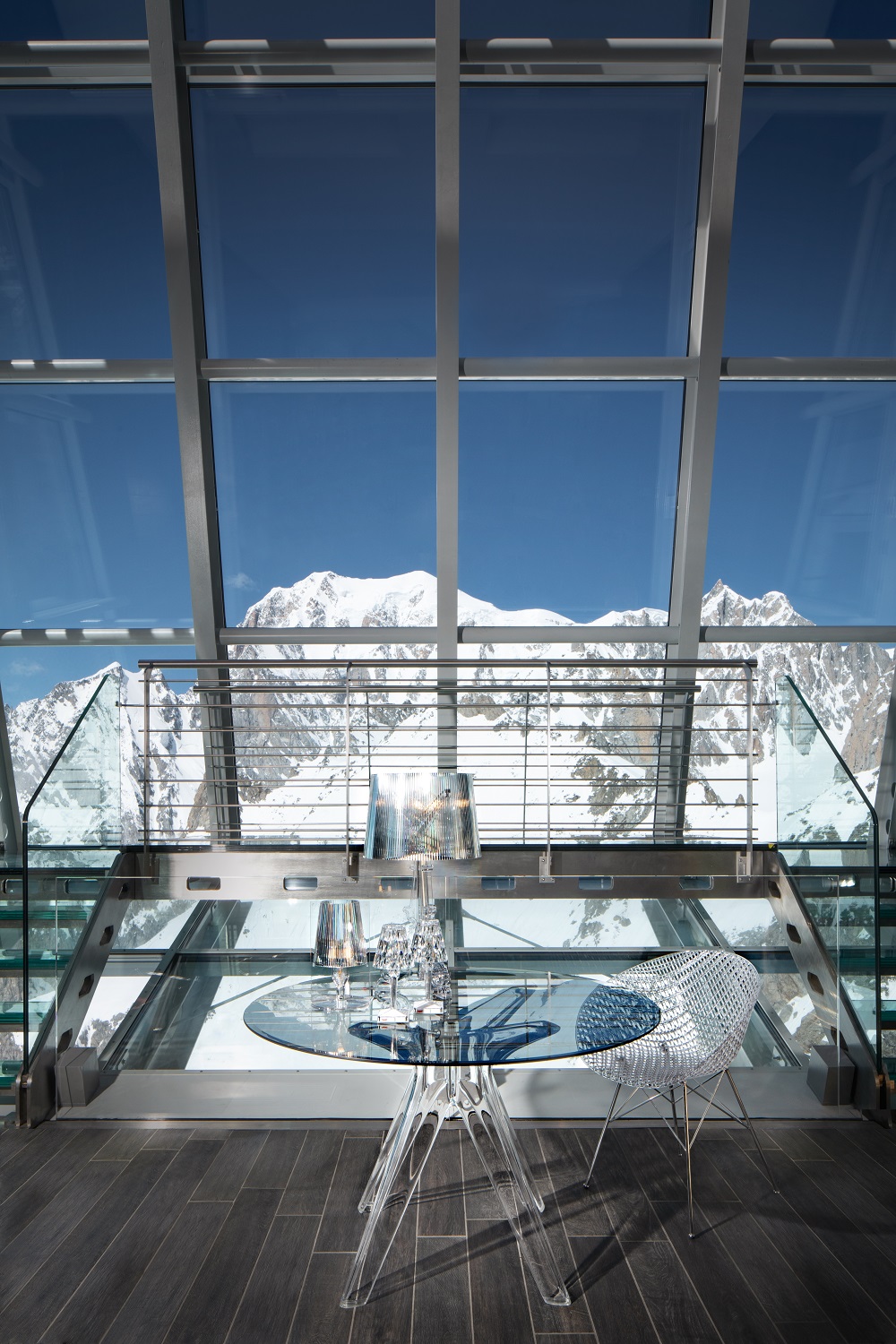 Bourgie Tischleuchte silber Kartell