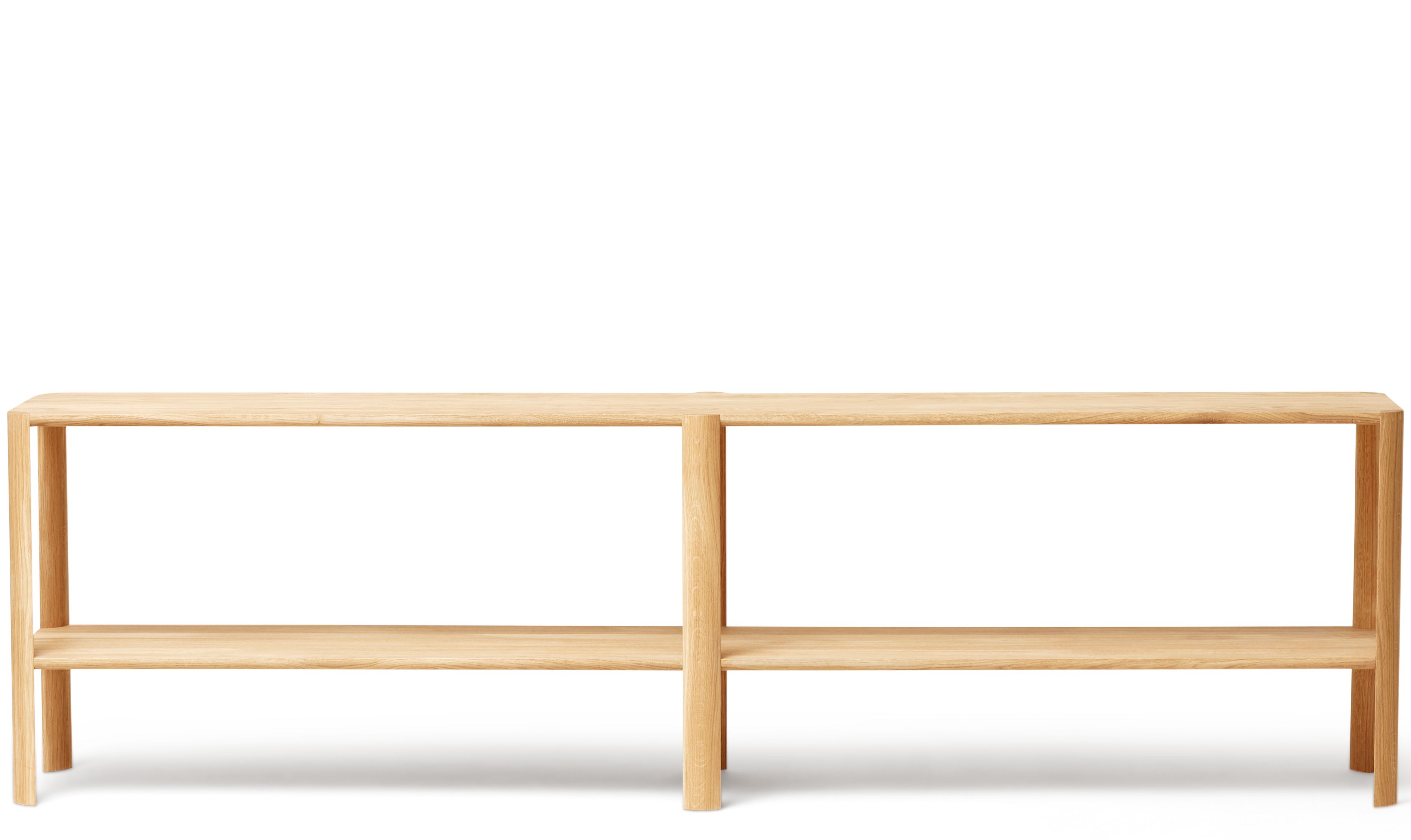 Leaf Regal 2x2 von Form & Refine: Modernes, geöltes Eichenregal mit zwei Ebenen.