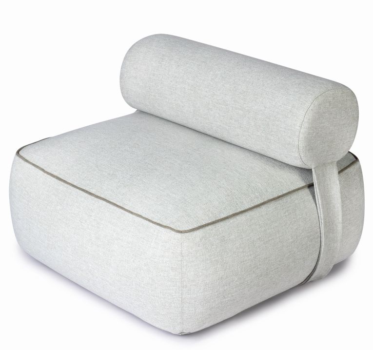 Maliha Lounge Hocker, eckig, Pebble: Moderner Outdoor Hocker in hellem Grau mit Rückenrolle.