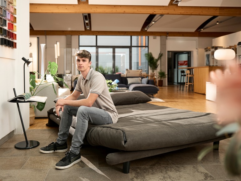 Multy First Schlafsofa 3-Sitzig mit Keilkissen ligne roset