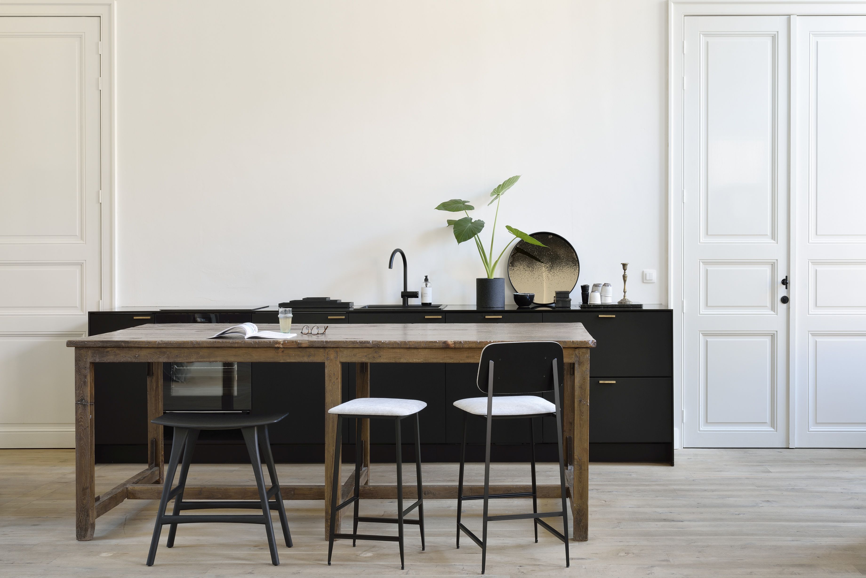 Osso Stuhl Eiche schwarz Ethnicraft