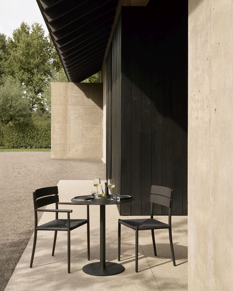 Blend Outdoor Esstisch Metall Ethnicraft