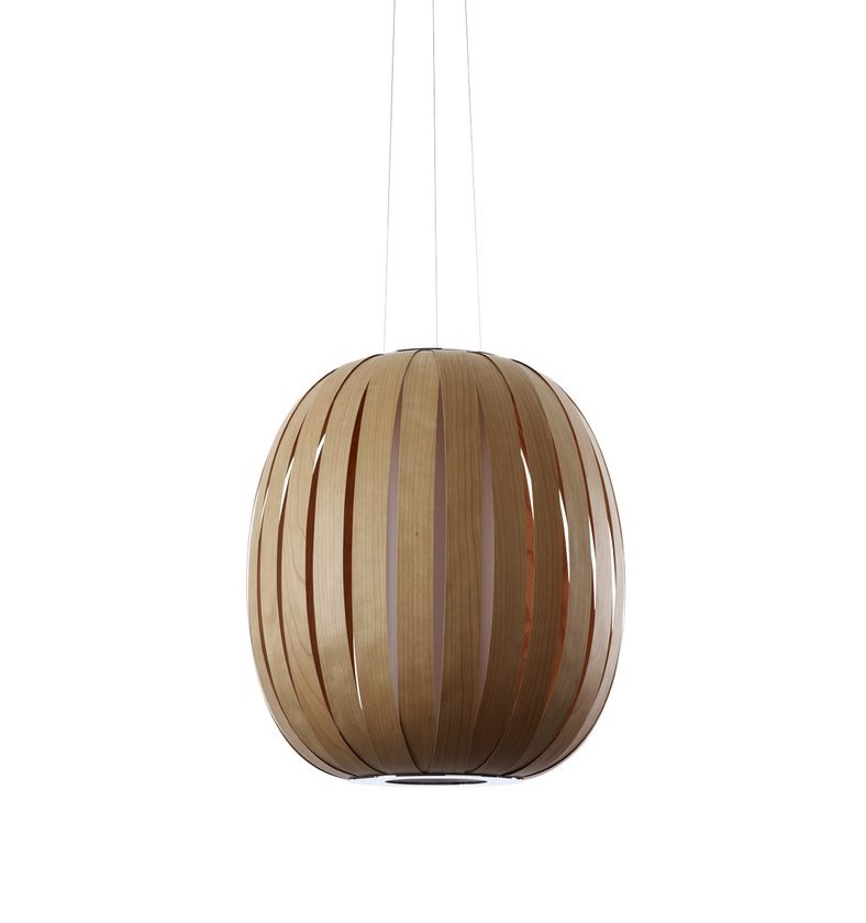 Pod Pendelleuchte von LZF Lamps: Ovale Hängelampe aus Holzfurnier, modernes Design.