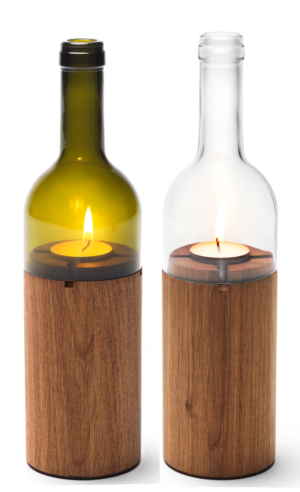 WeinWindlicht Side by Side aus Glas in Grün und Klar mit Teelicht und Holzfuß.