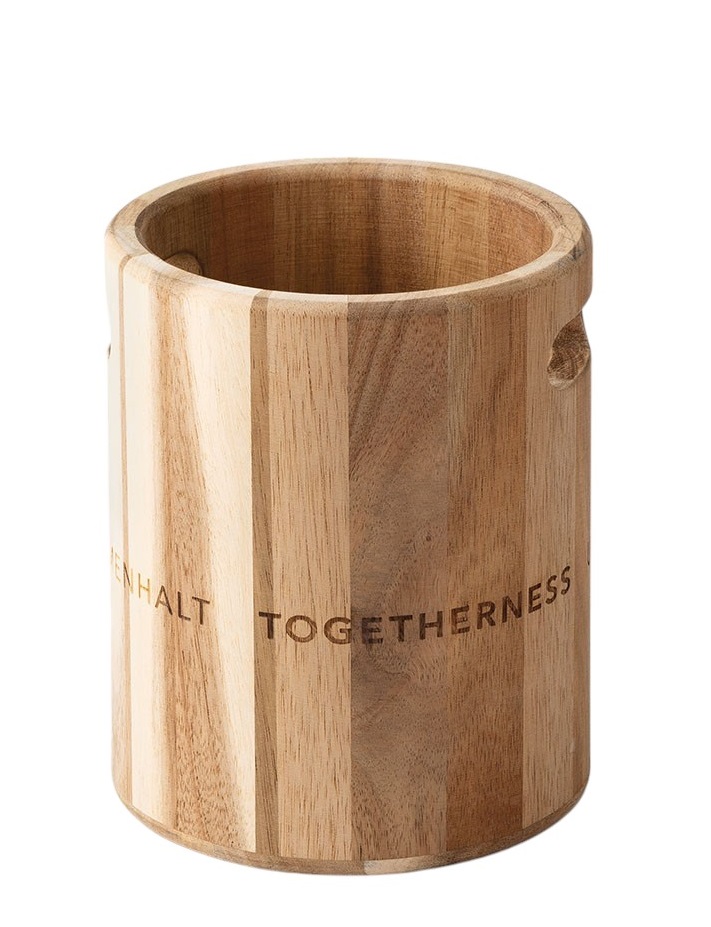 Zylinderförmige Holzgefäß/Vase "Zusammenhalt" mit Tragegriffen, gefertigt aus hellem und dunklem Holz für Wohnaccessoires und Dekoration.