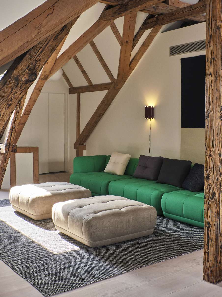 Quilton Ottoman Hocker Hay