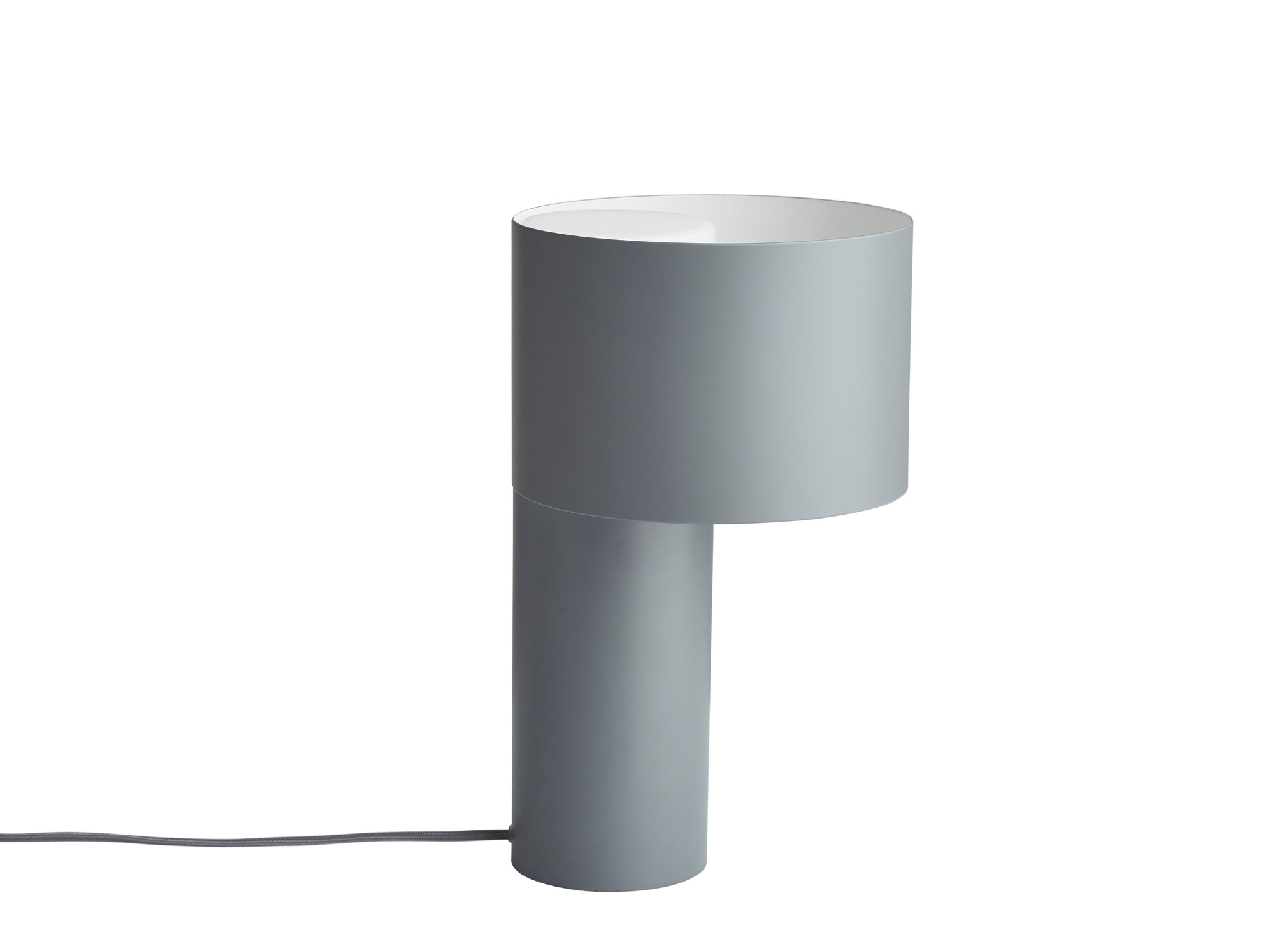 Graue Tangent Tischleuchte von Woud, moderne Nachttischlampe mit zylindrischem Lampenschirm und Fuß.