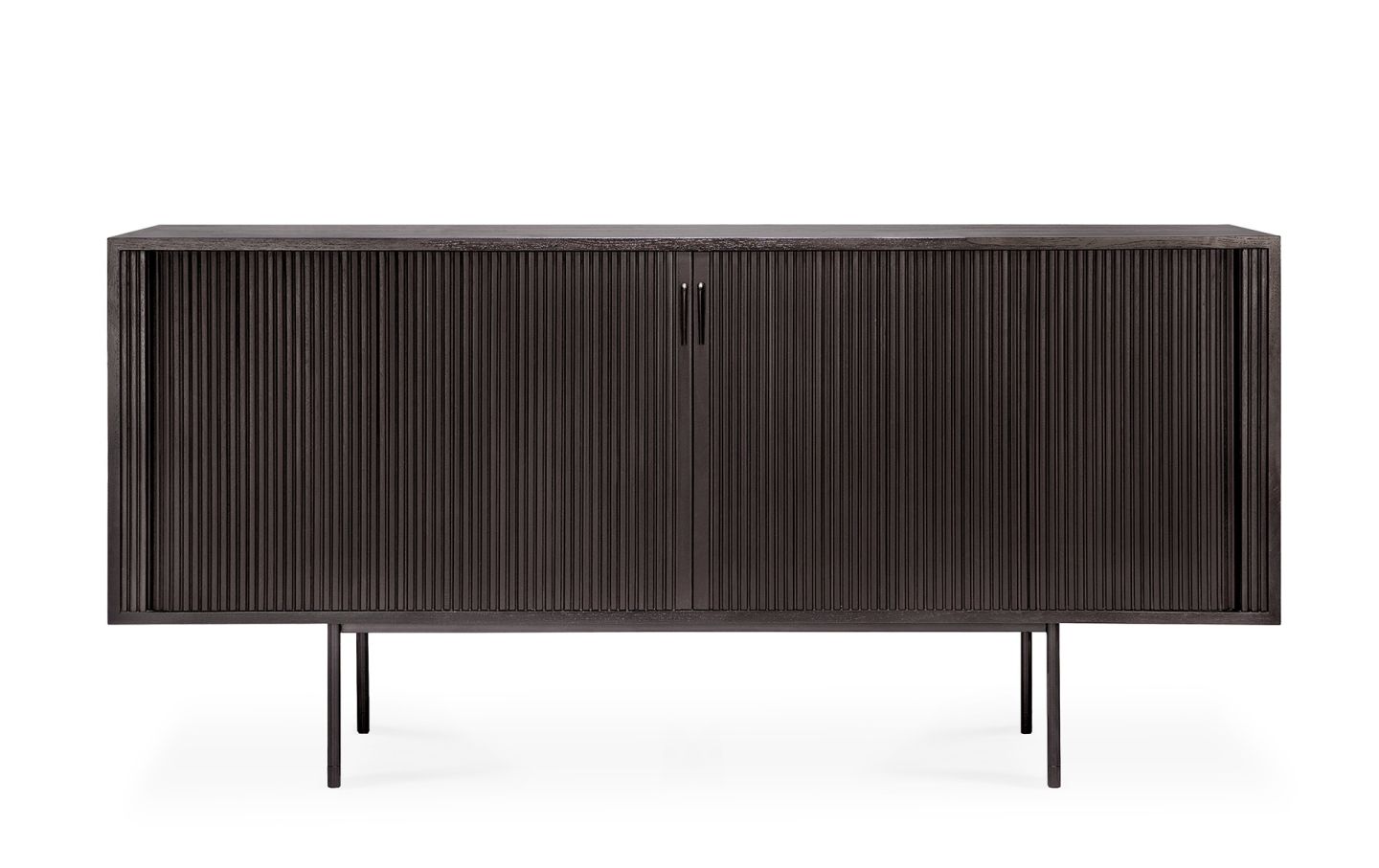 Roller Max Anrichte von Ethnicraft: Schwarzes Teakholz Sideboard mit zwei Türen und geriffelter Oberfläche.