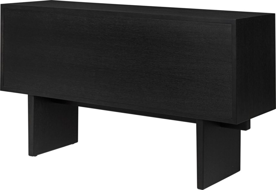 Schwarzes Sideboard aus Eichenfurnier von Gubi, modernes Design mit minimalistischen Füßen.