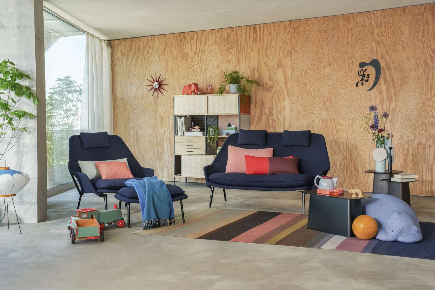 Plywood Mobile Vitra 