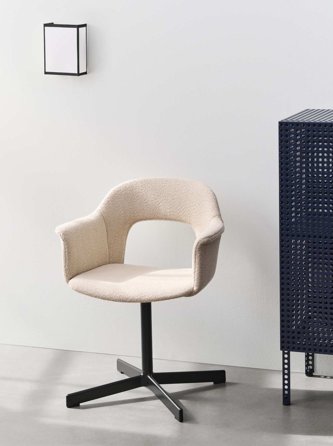 Layout Armchair 234 Armlehnstuhl Hay