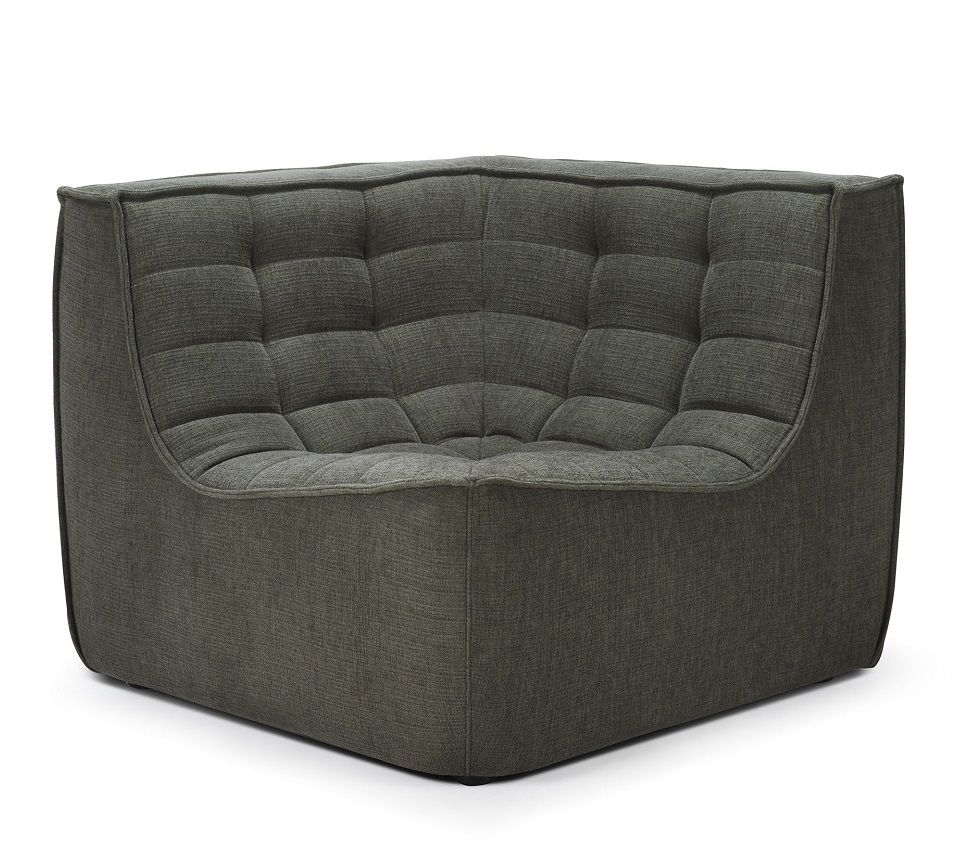 N701 Sofa Ecke in Moosgrün: Moderne Eckcouch mit Stoffbezug und Knopfheftung.