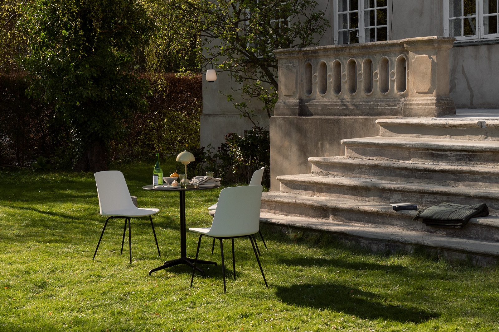 Rely HW70 Outdoor Chair Stuhl AndTradition