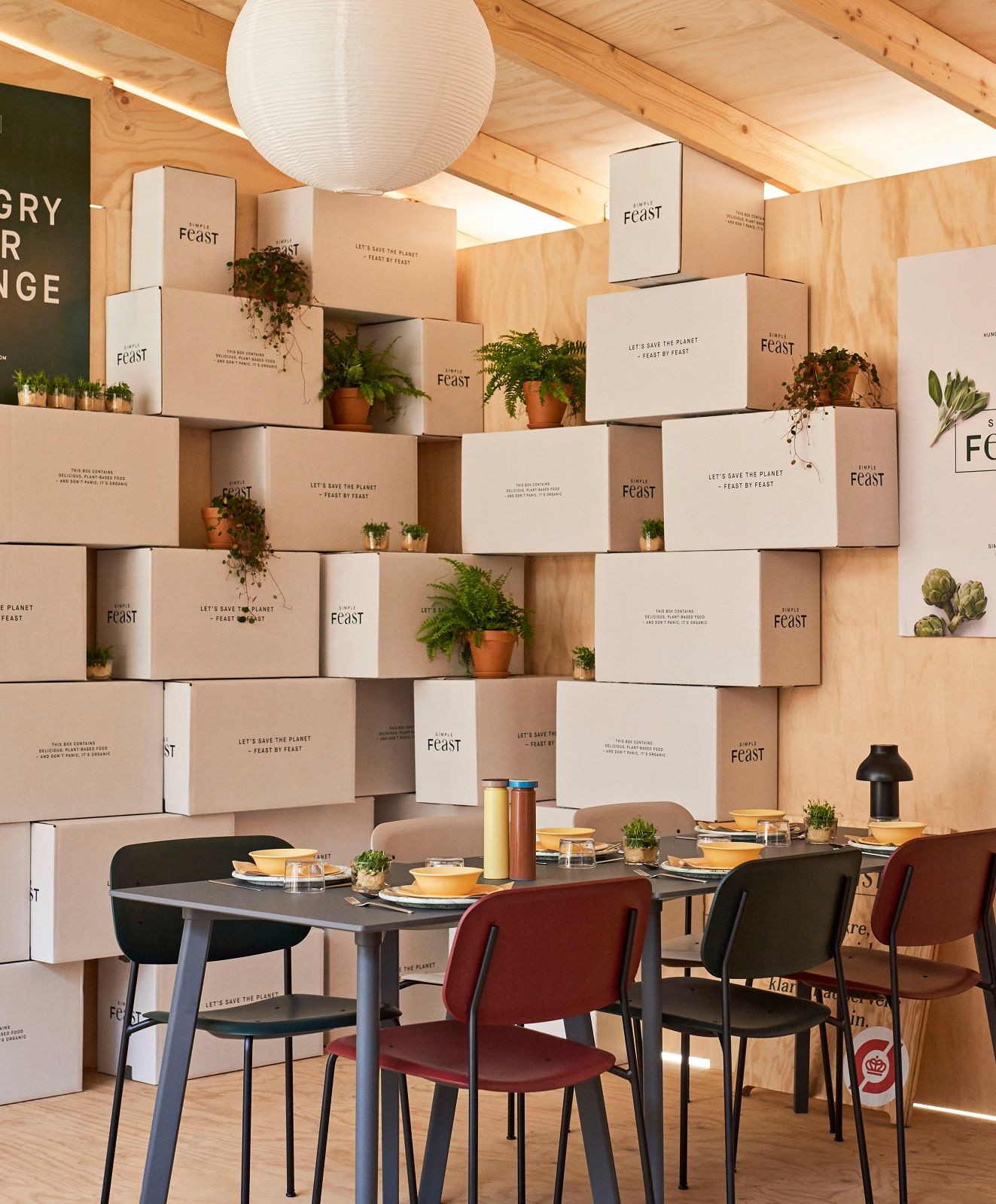 CPH Deux 210 Tisch von Hay, 75x75 cm, quadratischer Esstisch für Esszimmer und Küche.