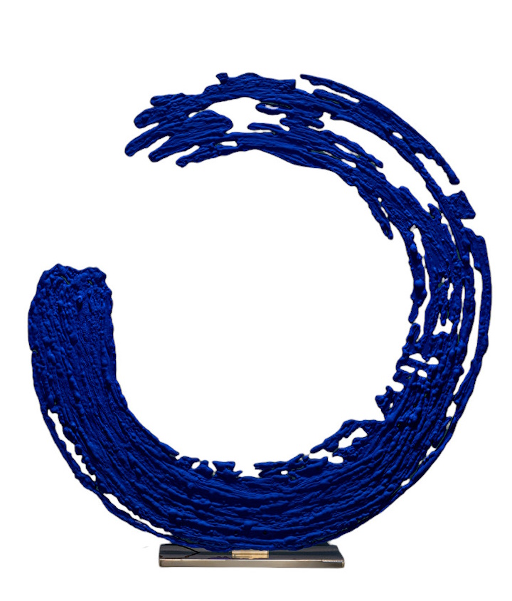 Blaue Enso Tischlampe von Catellani & Smith, modernes Designobjekt für Wohnzimmer und Schlafzimmer.