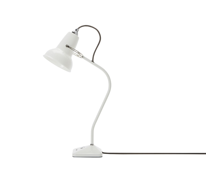 Weiße Anglepoise Original 1227 Mini Tischleuchte aus Keramik, flexible Schreibtischlampe für Büro und Zuhause.