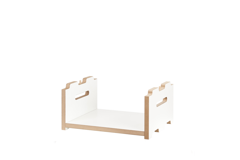 Tojo Halbstark Anbaumodul niedrig, weißes Regal aus Holz, modernes Design für flexible Regalsysteme.