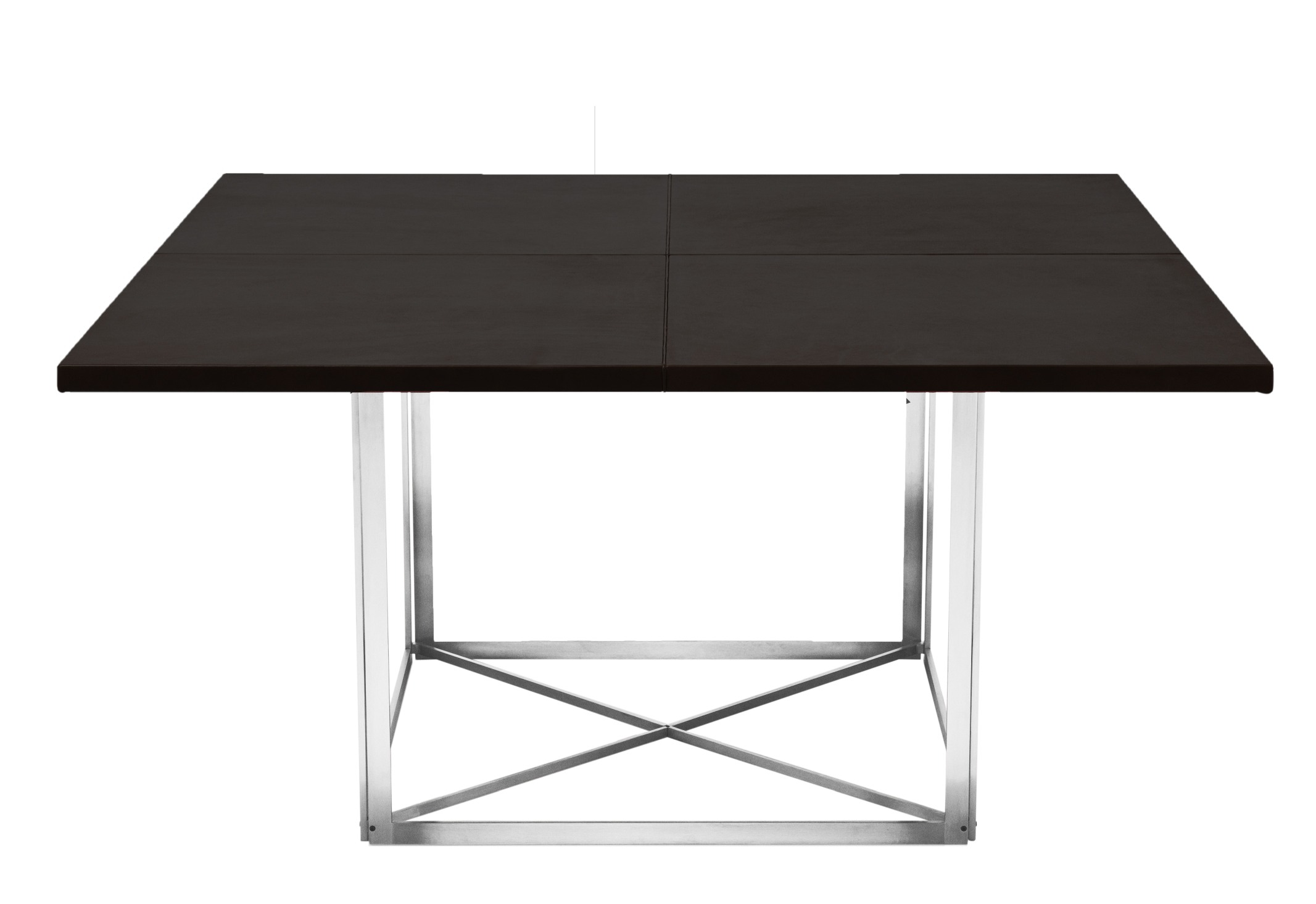 PK 40 Esstisch von Fritz Hansen: Quadratischer Tisch mit dunkler Tischplatte und Stahlgestell.