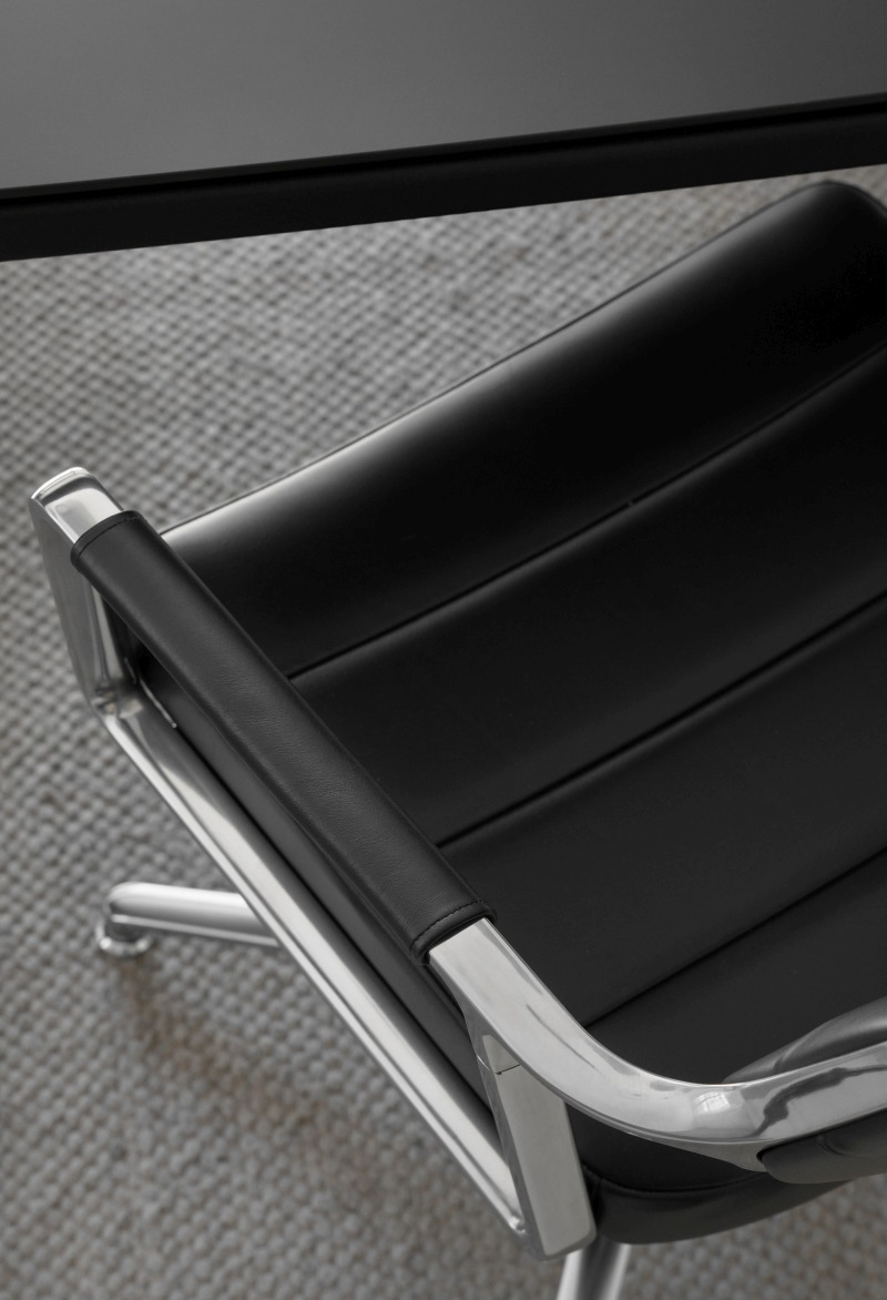 Vipp 453 / Vipp453 Drehstuhl Swivel Chair Vipp