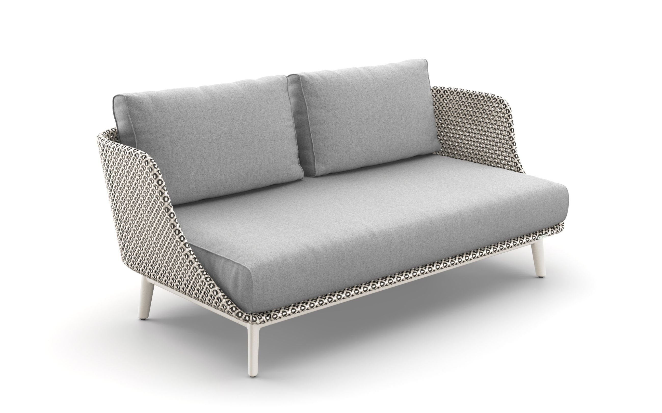 Mbarq 3-Sitzer Gartensofa von Dedon mit grauen Polstern und geflochtenem Rahmen. Outdoor Möbel für Terrasse.