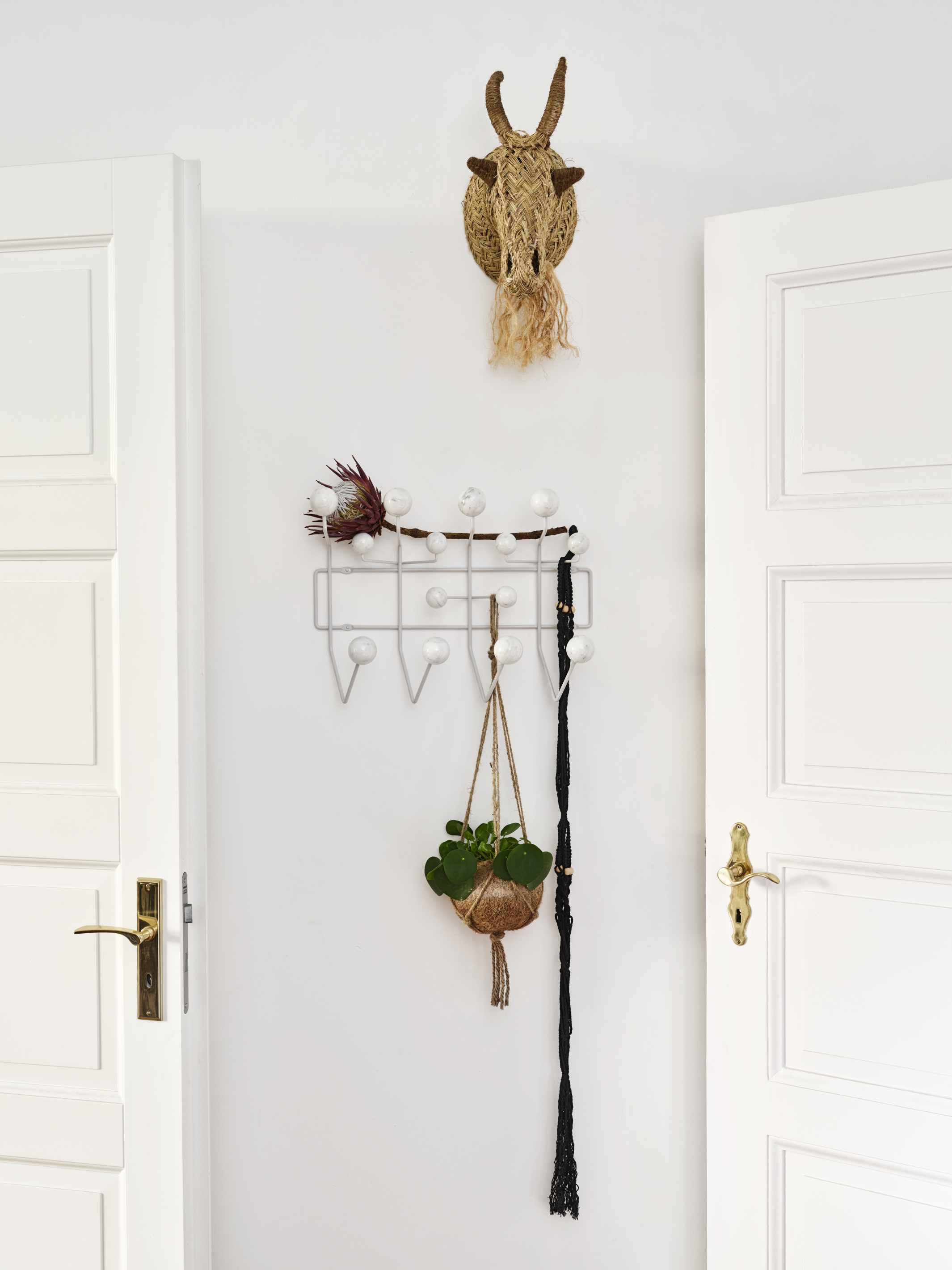 Eames Hang it all Garderobe Marmor Vitra LIMITED EDITION