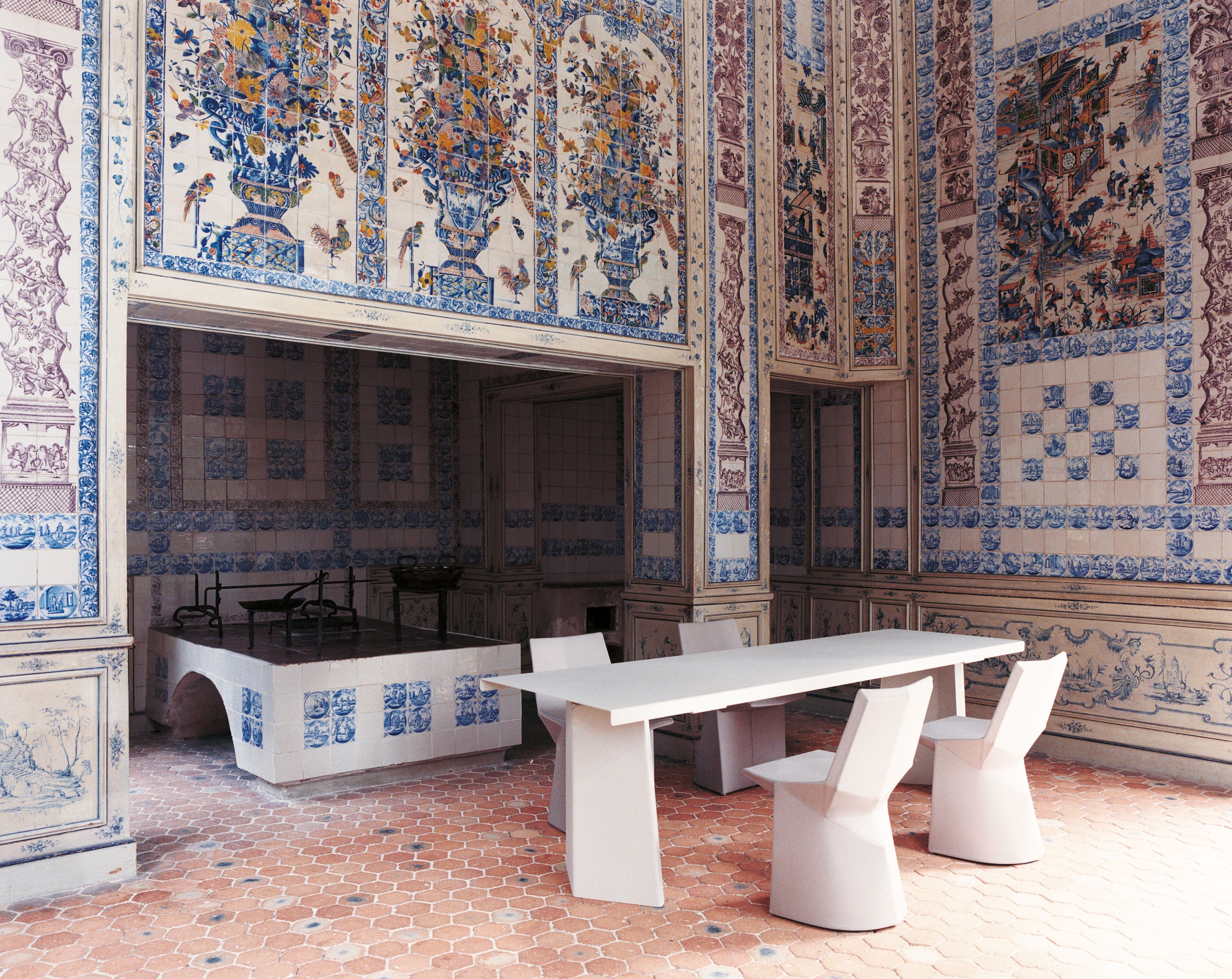 Pallas Tisch Indoor ClassiCon