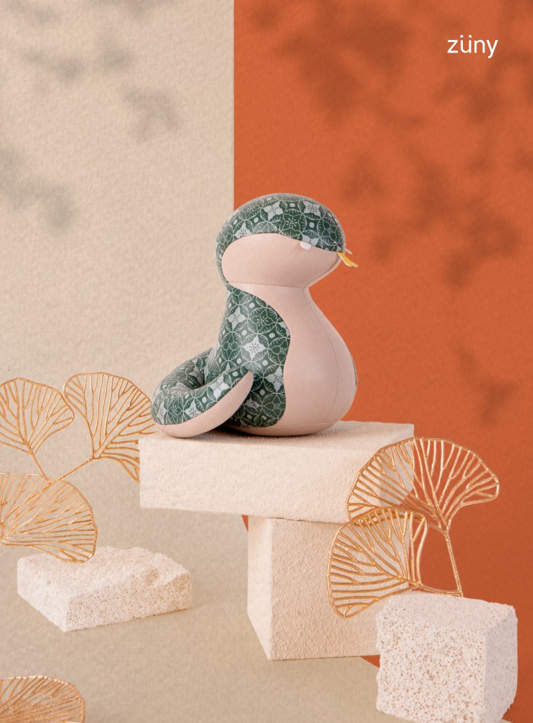 Buchstütze Snake Nick Grün (May Prosperity Blossom) / Weizen Züny