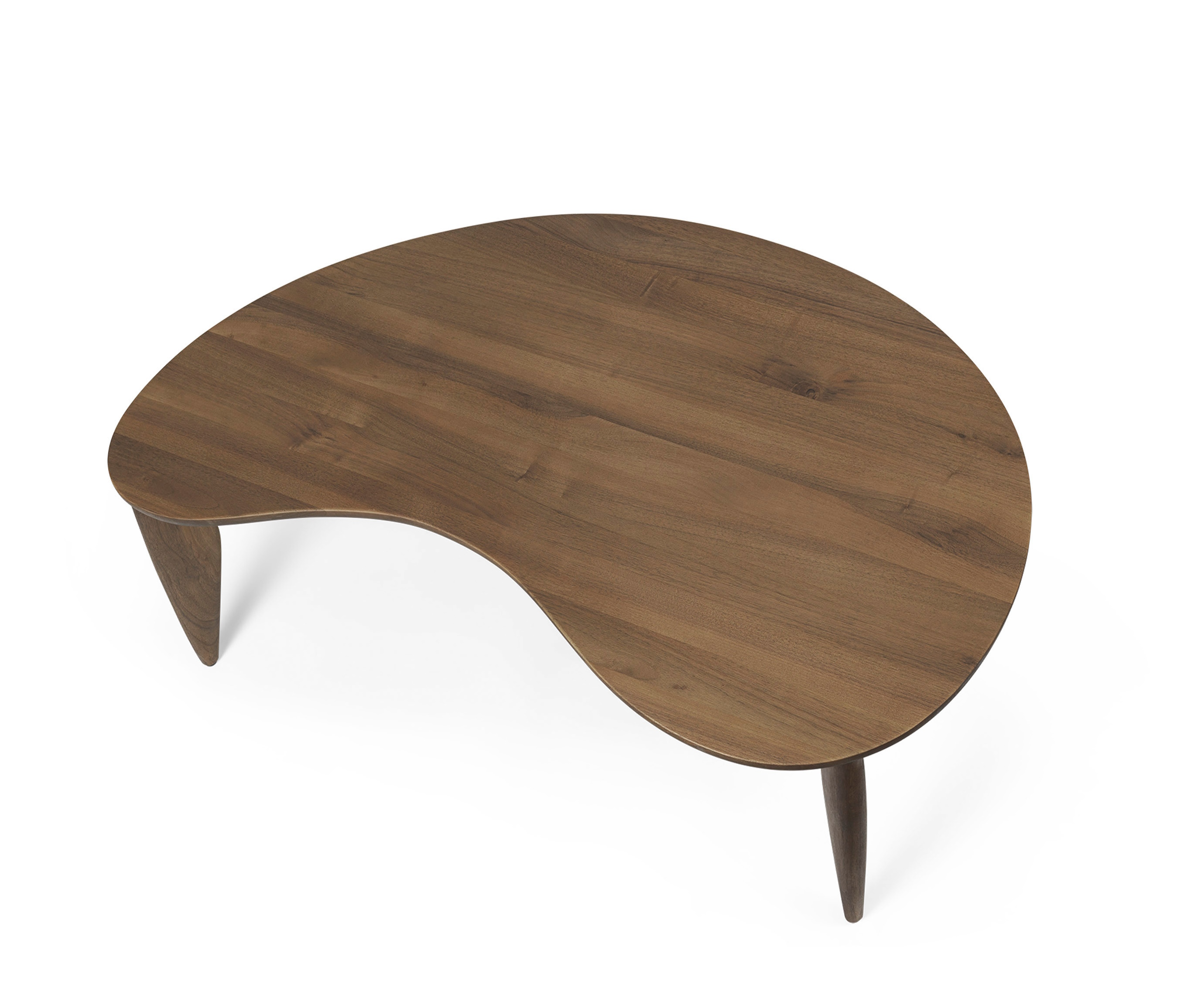 Feve Coffee Table von Ferm Living aus geöltem Walnussholz, modernes Design mit drei Beinen.