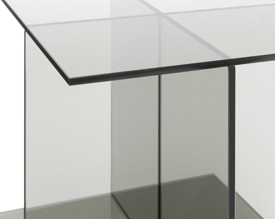 CT08 Vier Beistelltisch von Philipp Mainzer e15