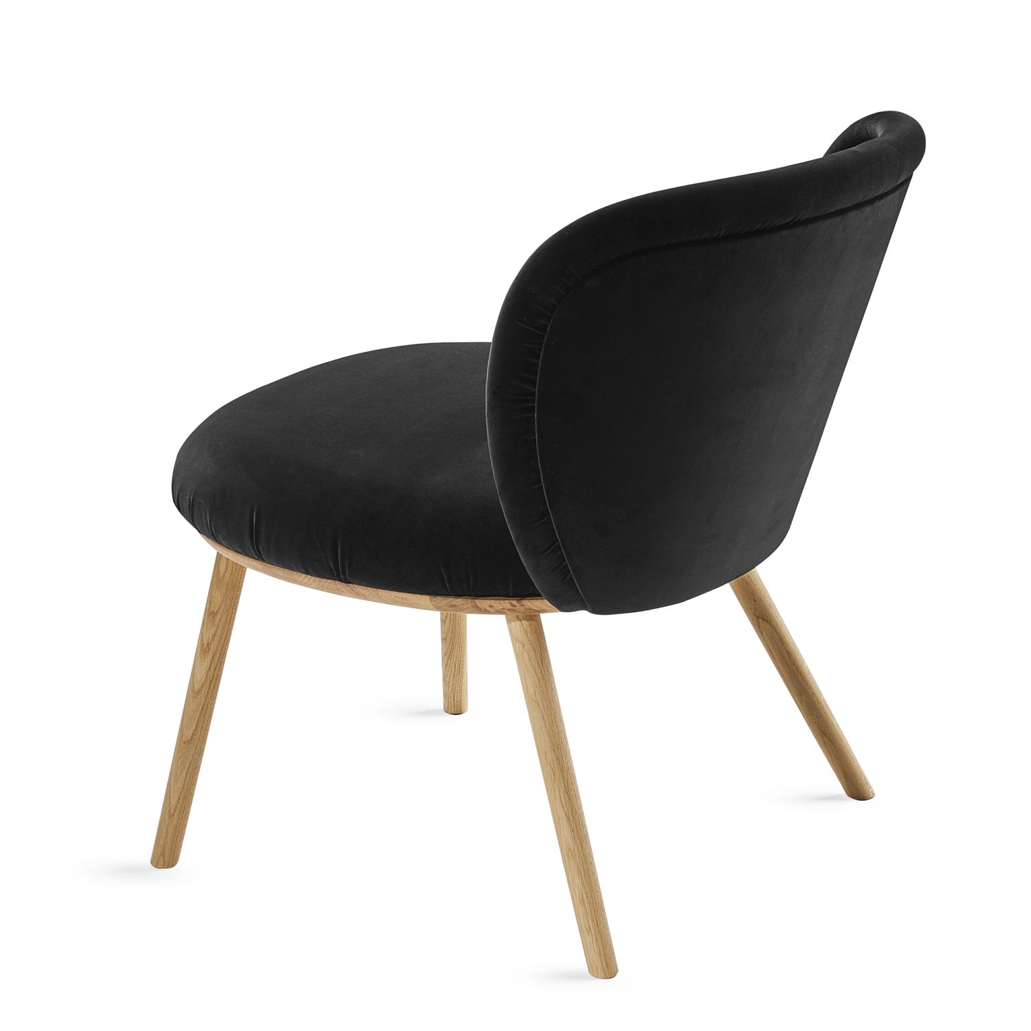 Schwarzer Ona Cocktail Stuhl von Freifrau Manufaktur mit Holzbeinen, elegante Sitzgelegenheit für Wohnzimmer.