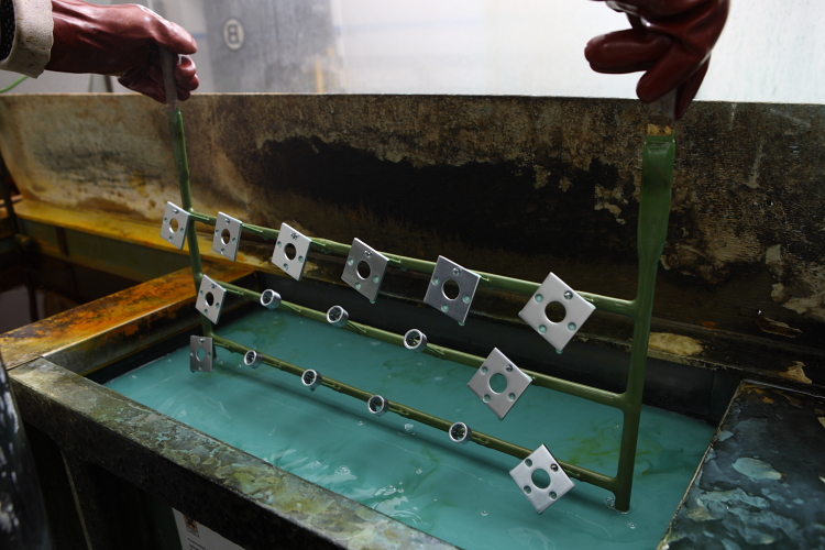 Walter Gropius Türdrücker Tecnolumen Nickel poliert