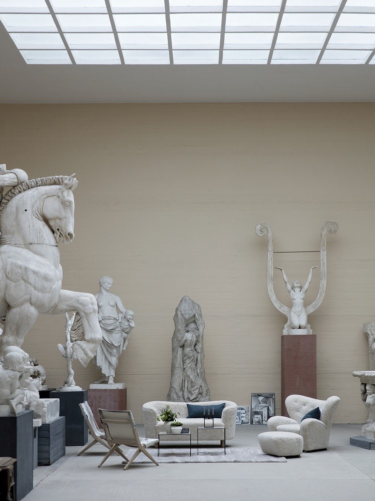 Saxe Chair Eiche schwarz gebeizt - Leder schwarz by Lassen