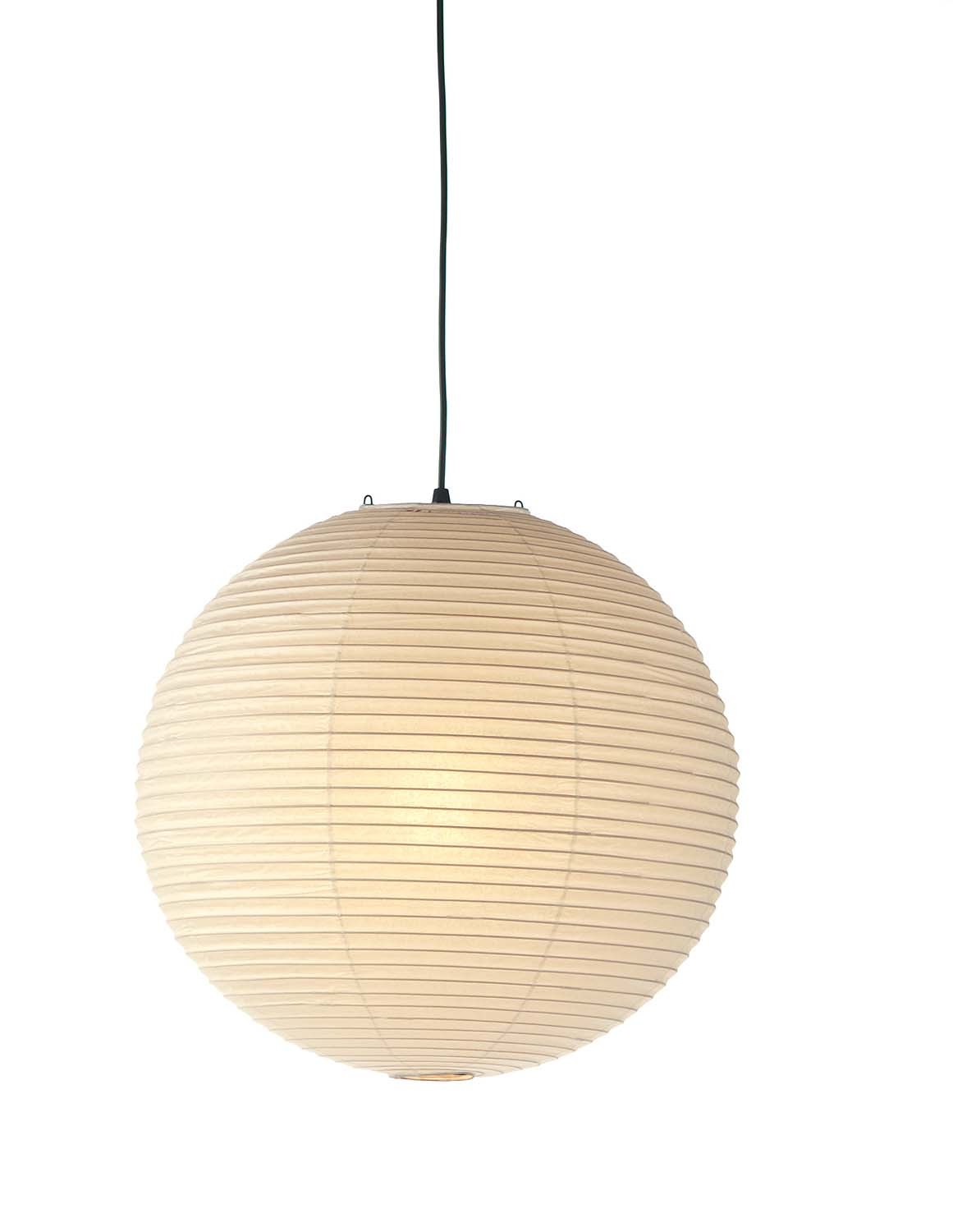 Akari 75A Pendelleuchte von Vitra: Runde Papierlampe, japanisches Design, sanftes Licht für Wohnräume.