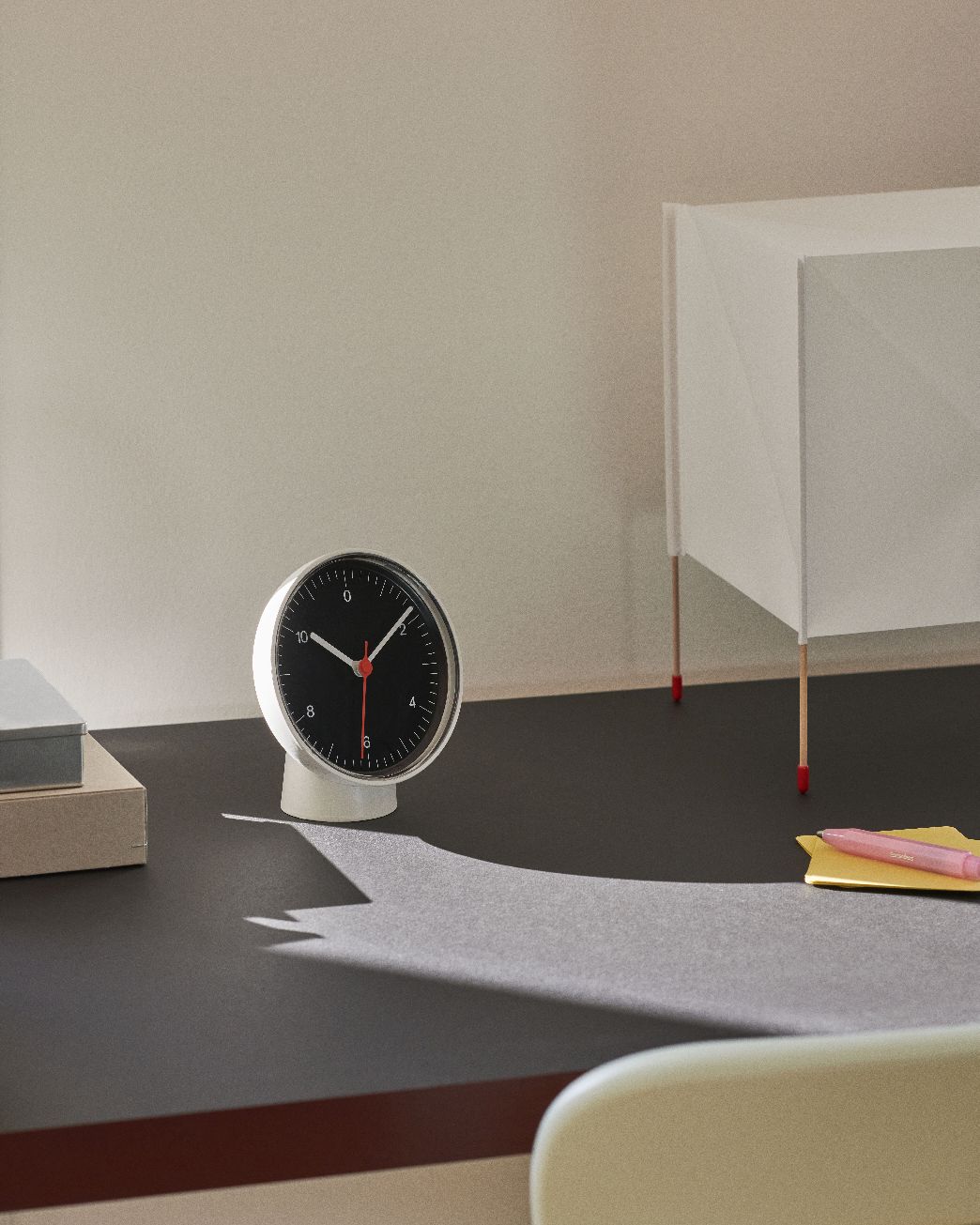 Table Clock Dual-function Tischuhr / Wanduhr Hay Pink