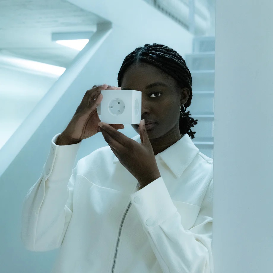 Square 2 - Avolt Steckdosenwürfel mit USB-C dfp Design