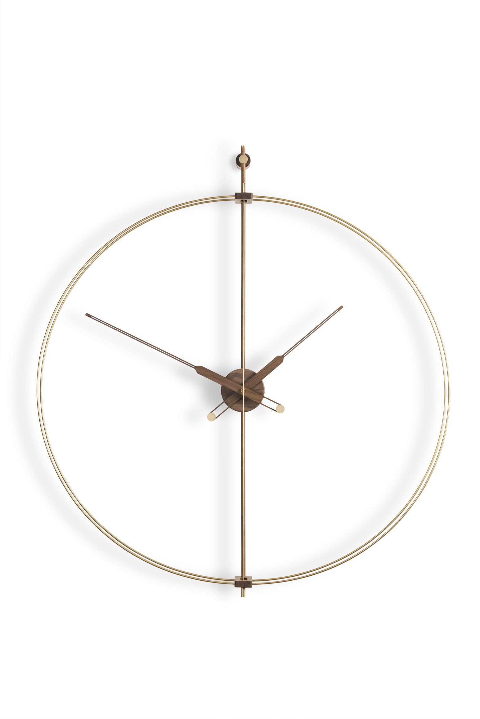 Barcelona Premium Gold Uhr von Nomon, moderne Wanduhr mit goldenem Rahmen.