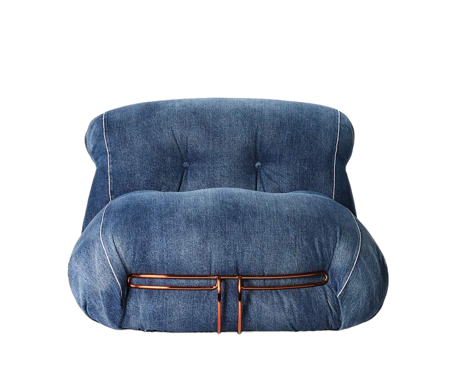 Soriana Sessel mit Denim-Bezug von Cassina, moderner Design-Sessel mit Metallgestell.